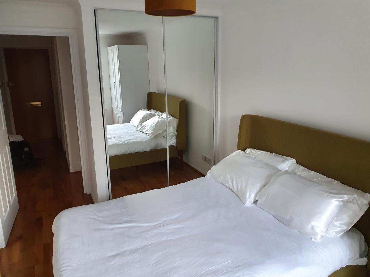 Luxury Private Mews Modern Apartment In The City Лондон Экстерьер фото
